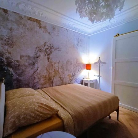 Au Petit Trianon Bleu Lejlighed Versailles Eksteriør billede
