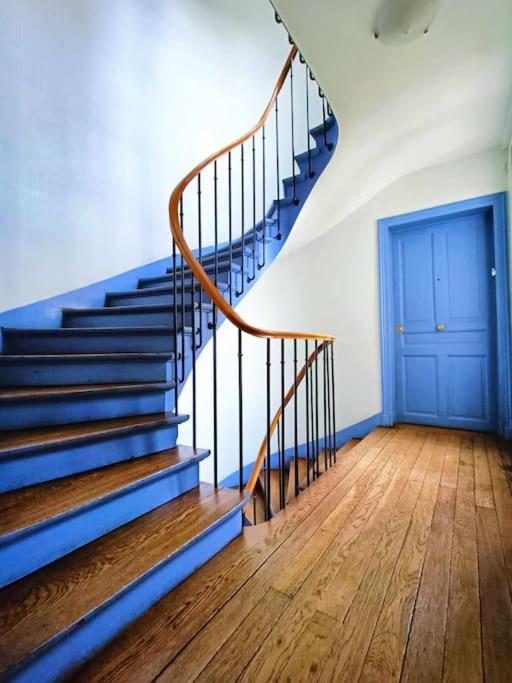 Au Petit Trianon Bleu Lejlighed Versailles Eksteriør billede